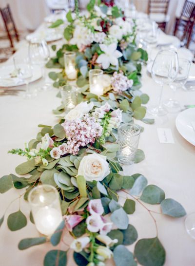 Wedding Flower Ideas | Boho-Chic Reception Floral Decor