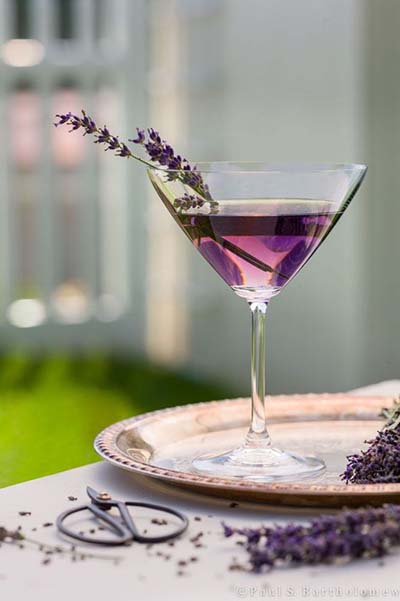 Include Mom in Wedding | Signature Cocktail to honor Mother